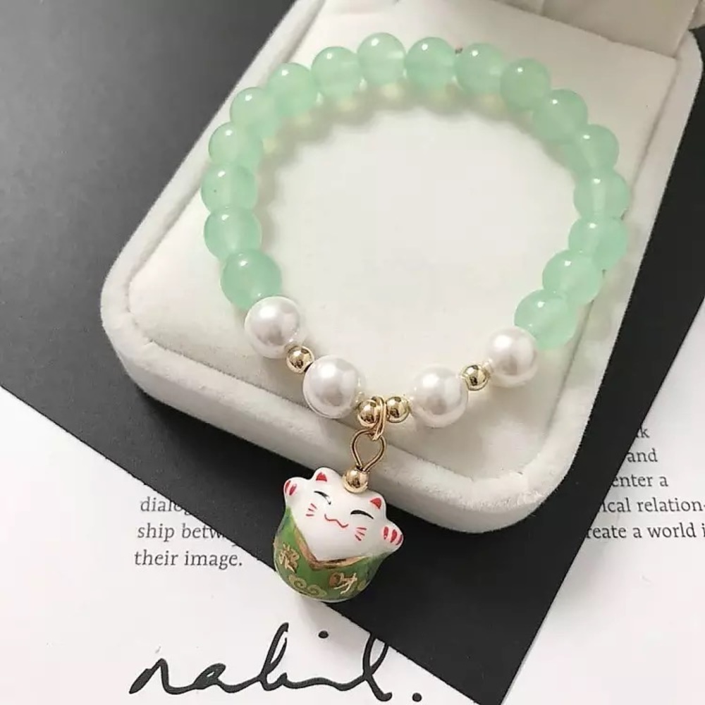 Japanese lucky cat bracelet